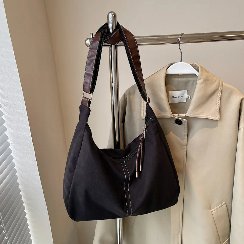 Large Capacity Tote Bag Versatile Handbag for Women Commuting Bag Messenger Shoulder Bag Multiple Pockets Mummy Bag - Image 3