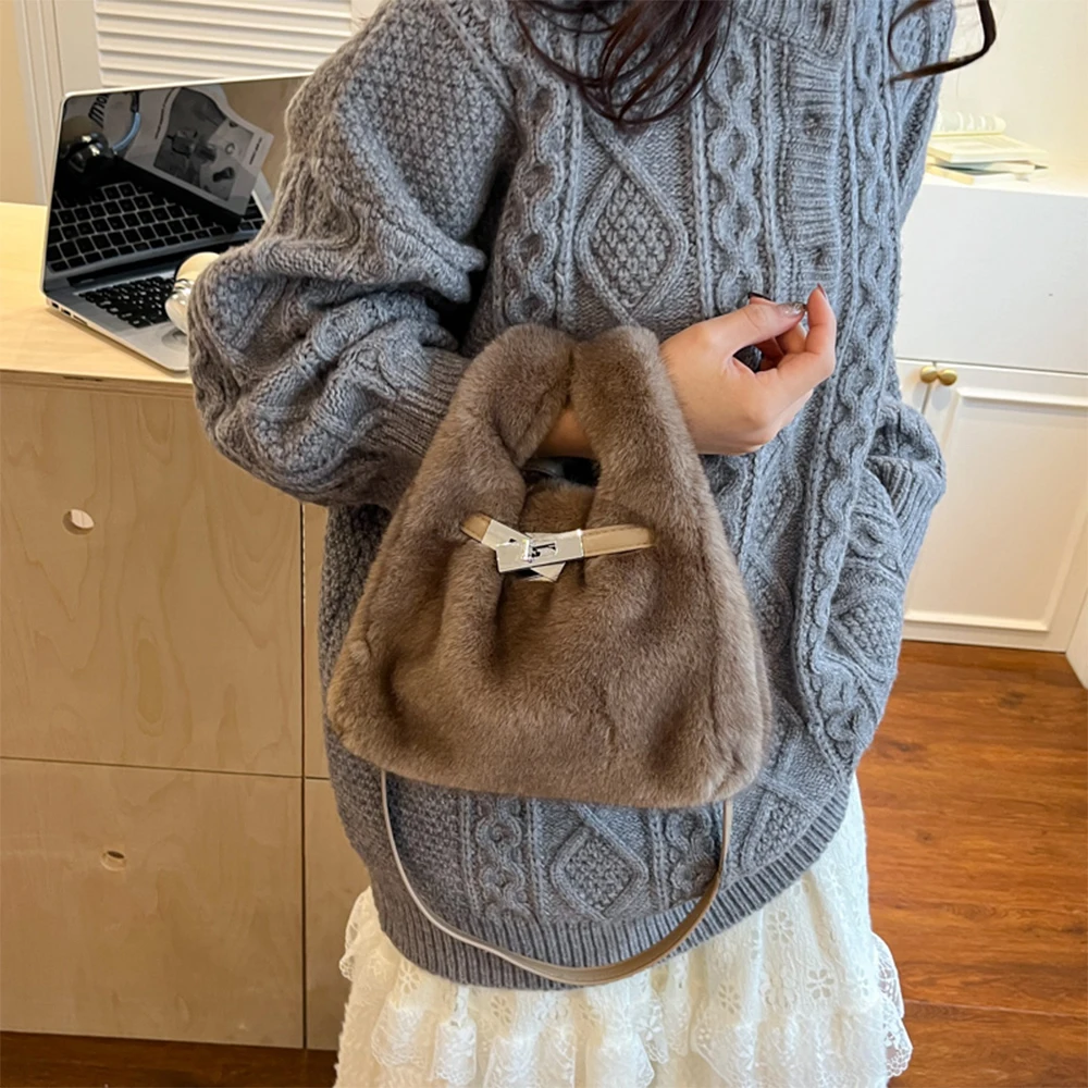 Seastarstudio Niche Fury Shoulder Bag - Korean Style Faux Fur Crossbody Bag for Autumn & Winter