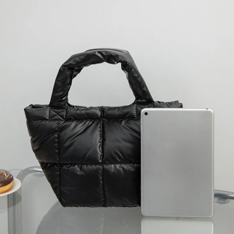Winter Down Tote Bag for Women Puffer Handbag Trendy Chic Puffy Top Handle Bag Quilted Padded Shoulder Designer Shopper Bag