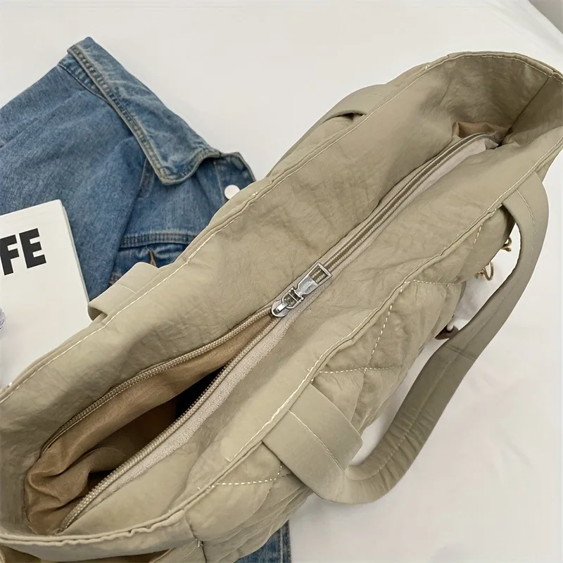 Black Quilted Large Lightweight Women's Tote Bag Adjustable Shoulder Strap, Keychain Charm, Zipper Closure for Commuting, Casual - Image 6